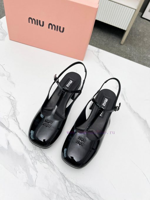 First release MIUMIU * Miu Miu rear empty sandals 2025 new model🤩 No matter how you wear it,3avjgo51 - Image 4