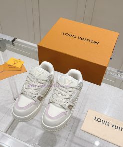 Purchasing levelLimited edition Dalmatian Latest Couple Series New ColorsLouis Vuitton Trainx2006ryf