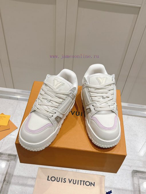 Purchasing levelLimited edition Dalmatian Latest Couple Series New ColorsLouis Vuitton Trainx2006ryf - Image 3