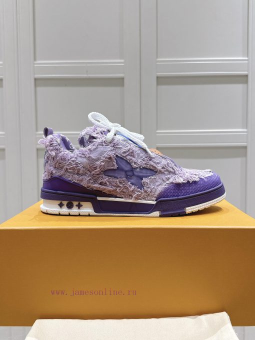 Men's styleThe LV skate tassel sneakers feature floral patterns on denim fabric, giving a viv6c6wz59 - Image 6