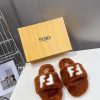 FENDI's new autumn and winter fur mop is an essential item every autumn and winter. Not onlyfyklfk16