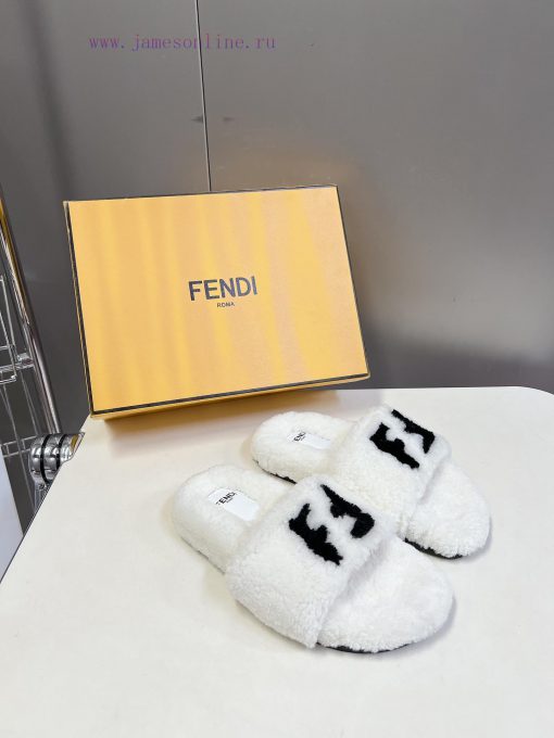 FENDI's new autumn and winter fur mop is an essential item every autumn and winter. Not only7ifbrg05 - Image 3