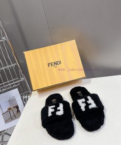 FENDI's new autumn and winter fur mop is an essential item every autumn and winter. Not only7hhjjr6q