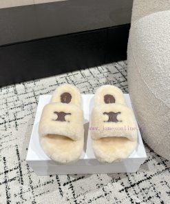 Celin 24/Autumn/Winter New Color Mao DragThis year's fur is all straight, with a softer and gtuvwulw