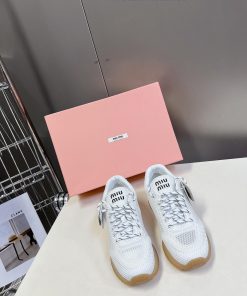 MIUMIU New American Retro Style~A must-have for popular sports shoes with a stylish appearanae8abc7d