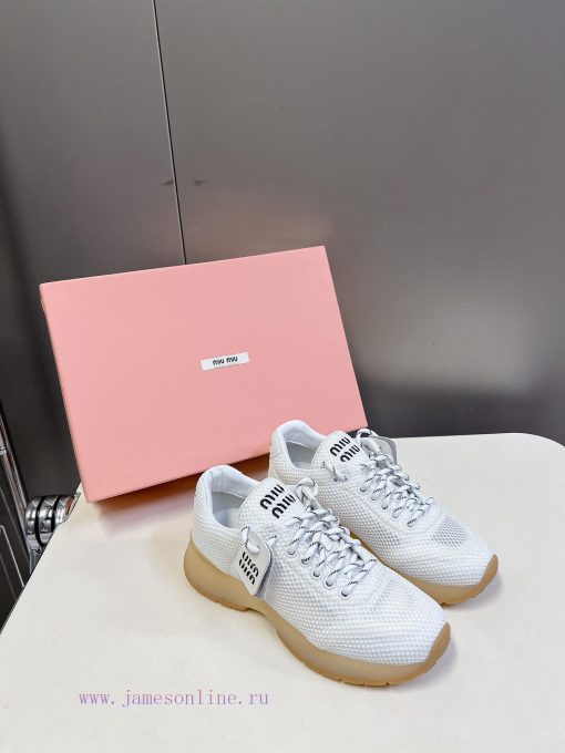 MIUMIU New American Retro Style~A must-have for popular sports shoes with a stylish appearanae8abc7d - Image 3