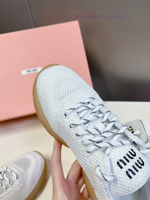MIUMIU New American Retro Style~A must-have for popular sports shoes with a stylish appearanae8abc7d - Image 8