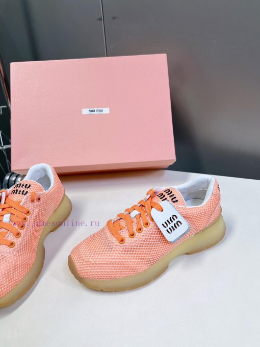 MIUMIU New American Retro Style~A must-have for popular sports shoes with a stylish appearaned4xgeau - Image 4