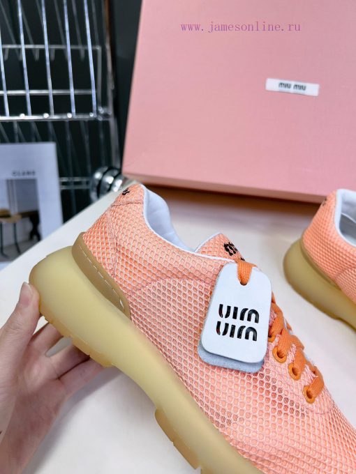 MIUMIU New American Retro Style~A must-have for popular sports shoes with a stylish appearaned4xgeau - Image 8