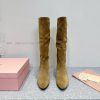 MIU MIU Classic Autumn/Winter New Coarse Heeled BootsThe minimalist design style is undoubte73958yli