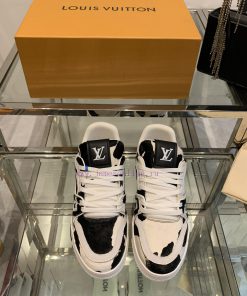 Louis Vuitton 2024s new LV Trainer series board shoes, basketball shoes, couple's casual spoyxq9l237