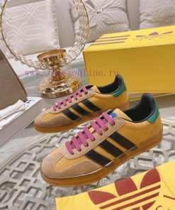 Gucci&adidas limited edition couple's sports shoes are super beautiful. This joint casual sp5ikagkau