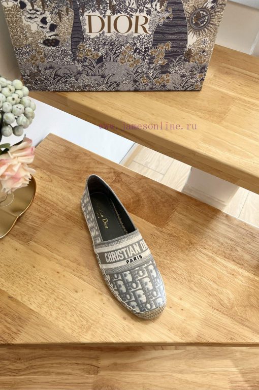 Top Original 11 RemakesDior 2023 Spring/Summer New CollectionPattern ‮ Flower lifting ‬ Thorw032lhmt - Image 5