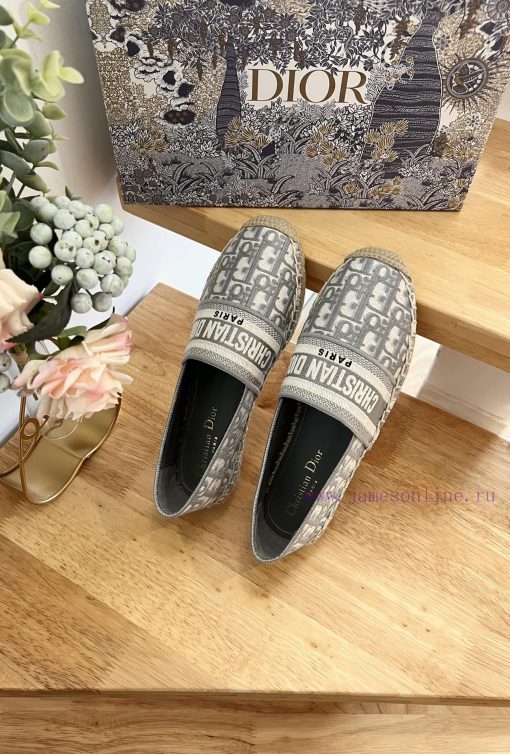 Top Original 11 RemakesDior 2023 Spring/Summer New CollectionPattern ‮ Flower lifting ‬ Thorw032lhmt - Image 7