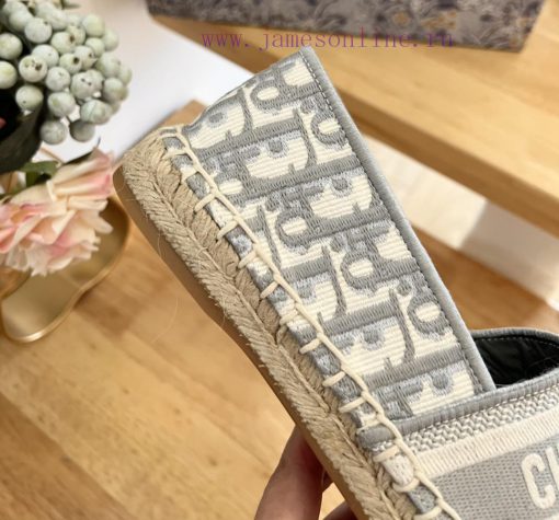 Top Original 11 RemakesDior 2023 Spring/Summer New CollectionPattern ‮ Flower lifting ‬ Thorw032lhmt - Image 9