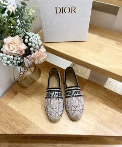 Top Original 11 RemakesDior 2024 Early Autumn CollectionPattern ‮ Flower lifting ‬ Thorn ‮ Fg68zx9xg