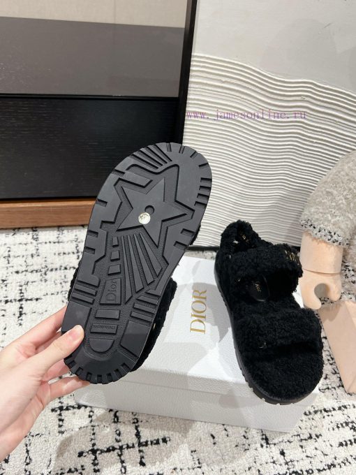 Top qualitydior fw24 new arrival～D Home 2024 Autumn/Winter New Wool SlippersThe fur is integ91ajf2gw - Image 10