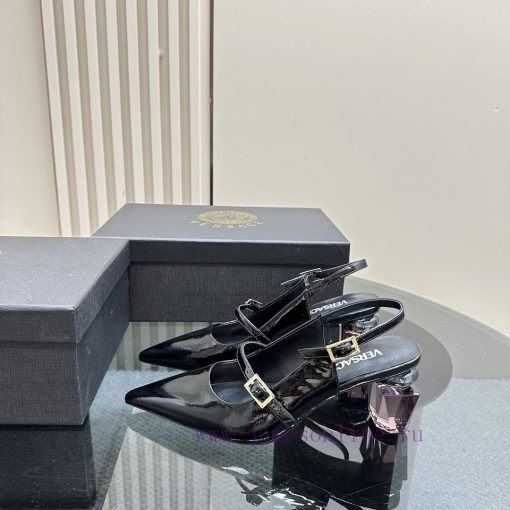 Top Versace perfume andLeather drilling surface 3802025 new perfume and rhinestone sandalsWraak0lfpd