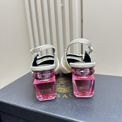 Top Versace perfume andLeather drilling surface 3802025 new perfume and rhinestone sandalsWraws8g40l - Image 6