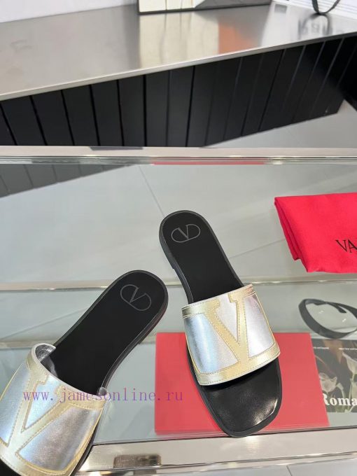 Valentino, 25 new spring/summer collection, Valentino color blocked flat bottomed slippers, ioaaggfk - Image 3