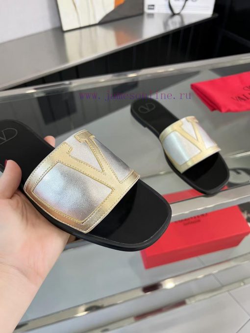 Valentino, 25 new spring/summer collection, Valentino color blocked flat bottomed slippers, ioaaggfk - Image 10