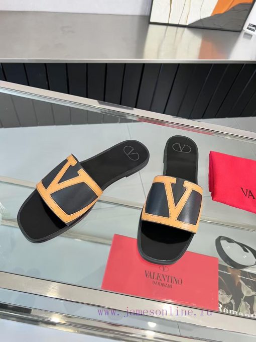 Valentino, 25 new spring/summer collection, Valentino color blocked flat bottomed slippers, kabqhgd0 - Image 5
