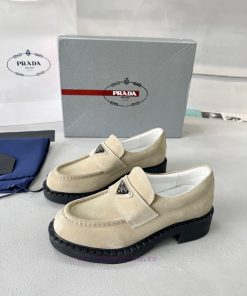 Prada couple's loafers | Fashion and quality intertwinedWhen it comes to the legend of the f0vcptfdp