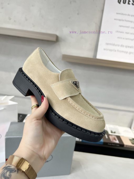 Prada couple's loafers | Fashion and quality intertwinedWhen it comes to the legend of the f0vcptfdp - Image 4
