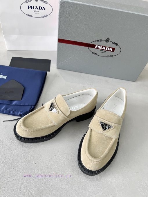 Prada couple's loafers | Fashion and quality intertwinedWhen it comes to the legend of the f0vcptfdp - Image 10