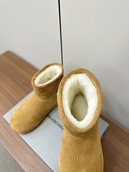 𝐁𝐀𝐋𝐄𝐍𝐂𝐈𝐀𝐆𝐀 Balenciaga's new snow bootsTop tier super popular Balenciaga Mao TuoFashion blogg7v2jfsql - Image 9