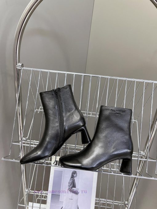 Balenciaga Parisian fashion show short boots are a heavyweight new product at Paris Fashion cj60047o - Image 7
