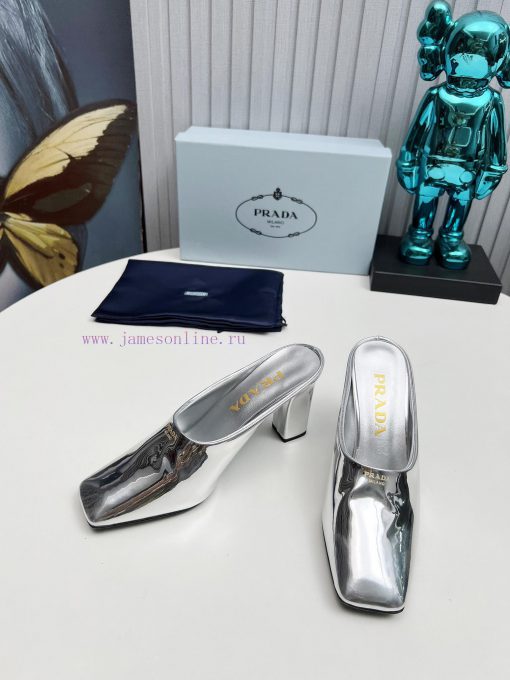 In 2025, SSS launches Prada's latest collection of long and short boots, sandals, slim heelsl6m7rdbm - Image 4