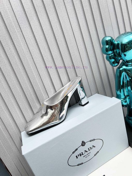 In 2025, SSS launches Prada's latest collection of long and short boots, sandals, slim heelsl6m7rdbm - Image 6