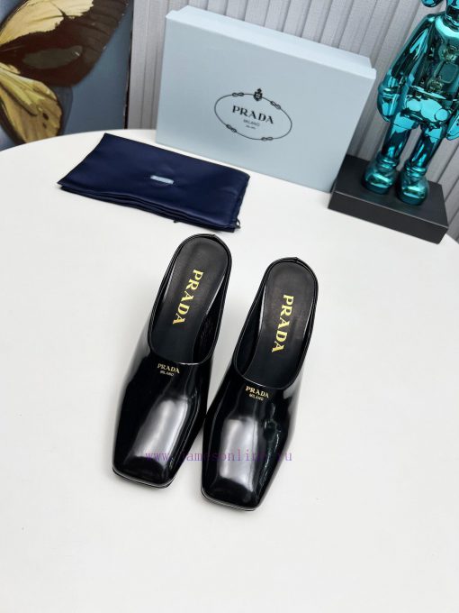 In 2025, SSS launches Prada's latest collection of long and short boots, sandals, slim heels04nv8f67 - Image 5