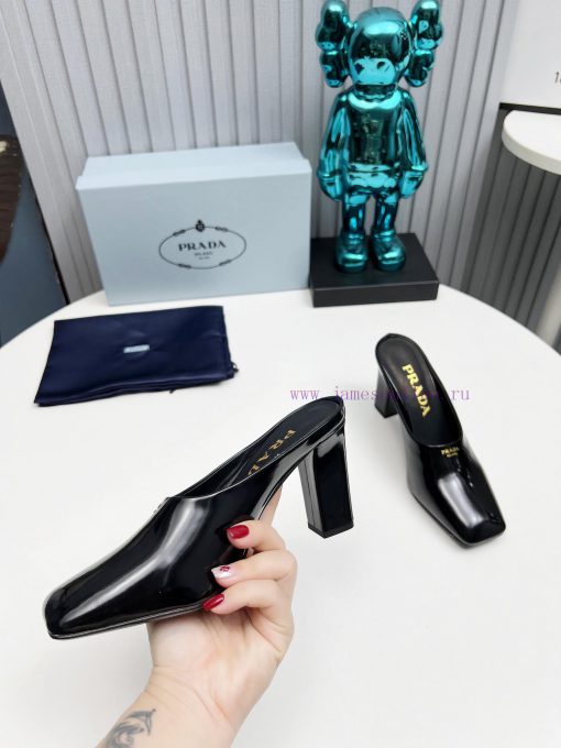 In 2025, SSS launches Prada's latest collection of long and short boots, sandals, slim heels04nv8f67 - Image 8