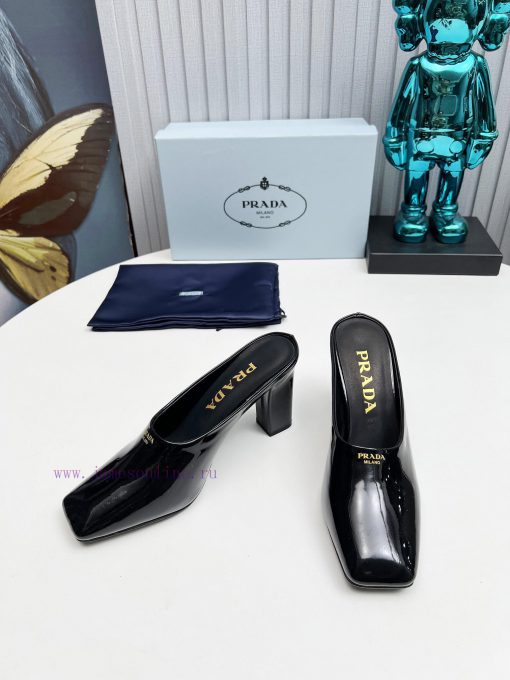 In 2025, SSS launches Prada's latest collection of long and short boots, sandals, slim heelsw8m4ne7u - Image 4