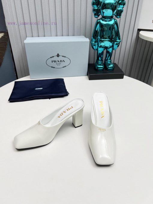In 2025, SSS launches Prada's latest collection of long and short boots, sandals, slim heels9nfpg5f1 - Image 4