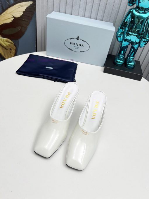 In 2025, SSS launches Prada's latest collection of long and short boots, sandals, slim heels9nfpg5f1 - Image 5