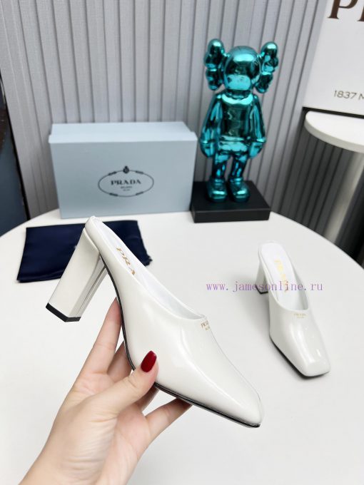 In 2025, SSS launches Prada's latest collection of long and short boots, sandals, slim heels9nfpg5f1 - Image 7