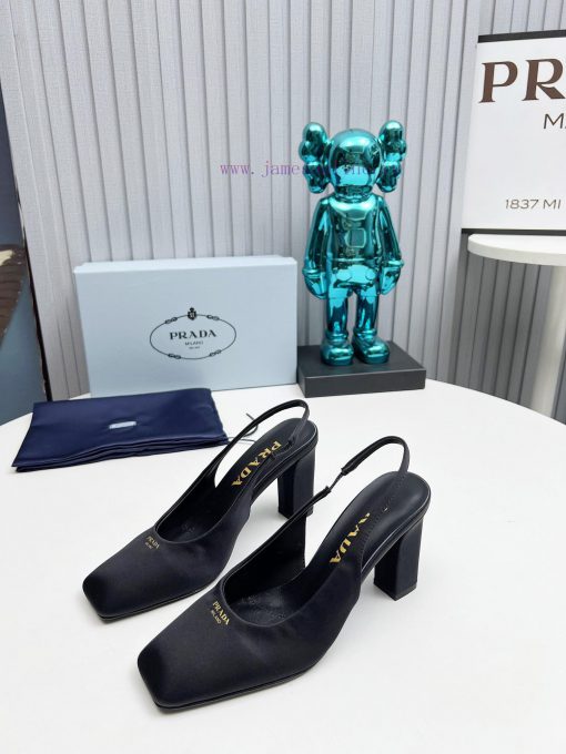 In 2025, SSS launches Prada's latest collection of long and short boots, sandals, slim heels4ppp88jx - Image 3
