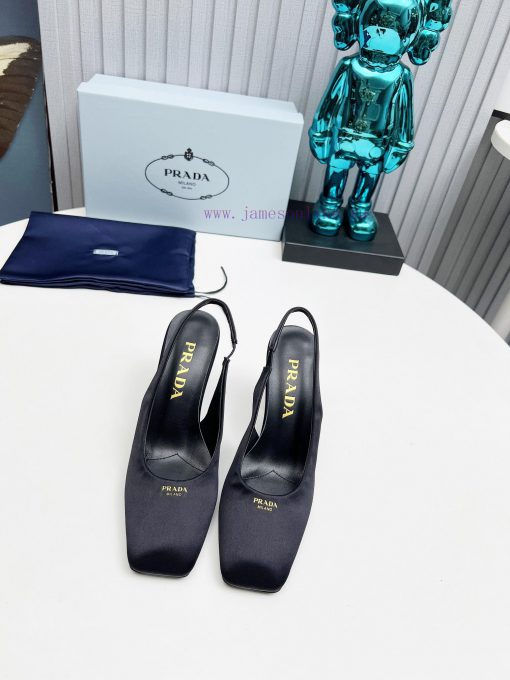 In 2025, SSS launches Prada's latest collection of long and short boots, sandals, slim heels4ppp88jx - Image 5