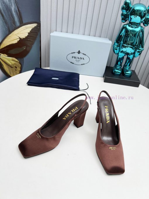 In 2025, SSS launches Prada's latest collection of long and short boots, sandals, slim heelszi4bri92 - Image 5