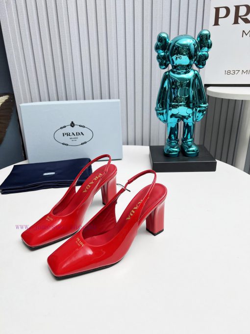 In 2025, SSS launches Prada's latest collection of long and short boots, sandals, slim heels4byckg38 - Image 3