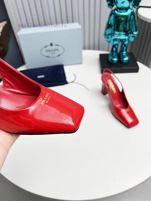 In 2025, SSS launches Prada's latest collection of long and short boots, sandals, slim heels4byckg38 - Image 5