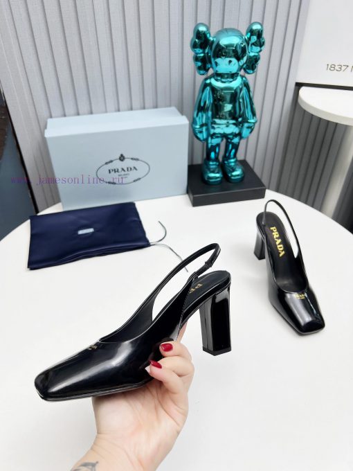 In 2025, SSS launches Prada's latest collection of long and short boots, sandals, slim heelsbhmcpqlh - Image 8