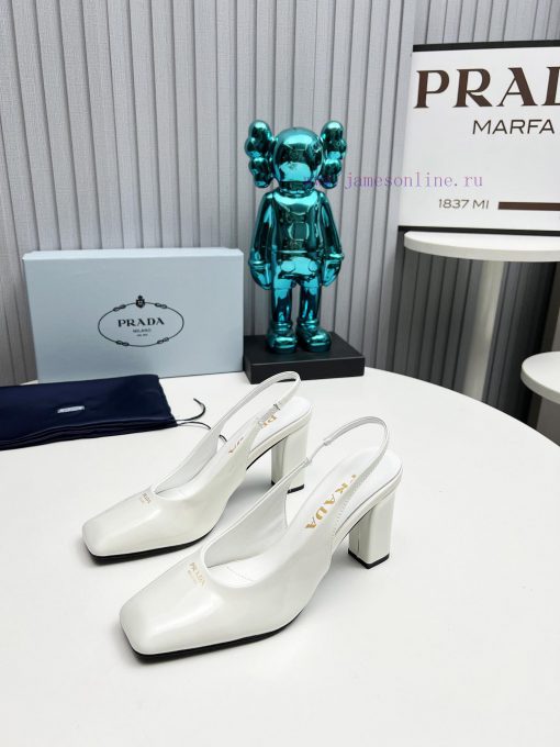 In 2025, SSS launches Prada's latest collection of long and short boots, sandals, slim heels507dwk6r - Image 3