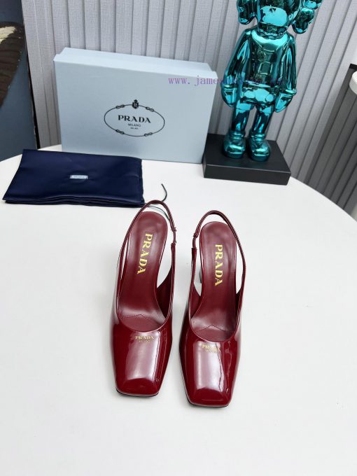 In 2025, SSS launches Prada's latest collection of long and short boots, sandals, slim heelsdcuiobpb - Image 4