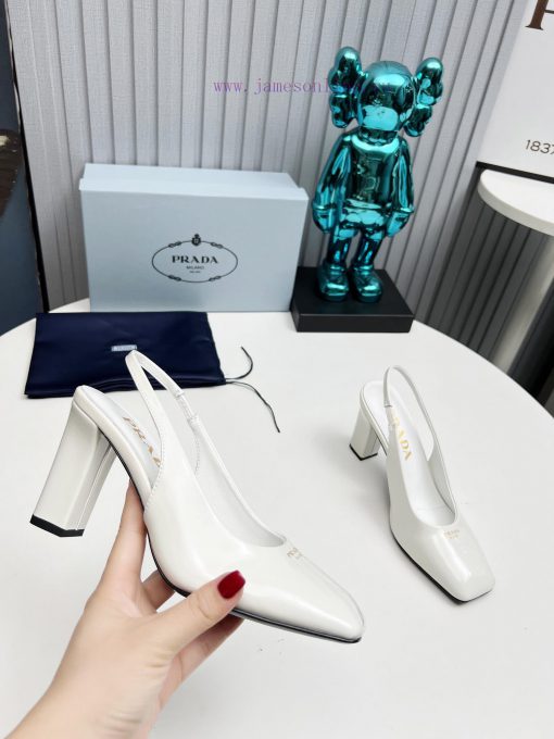 In 2025, SSS launches Prada's latest collection of long and short boots, sandals, slim heels507dwk6r - Image 7