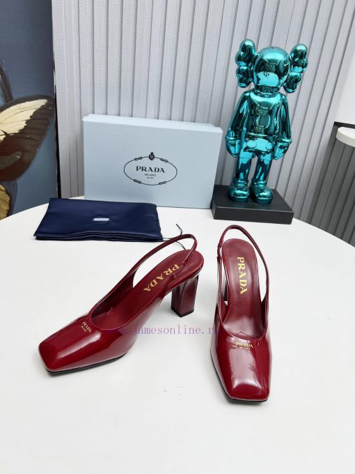 In 2025, SSS launches Prada's latest collection of long and short boots, sandals, slim heelsdcuiobpb - Image 5