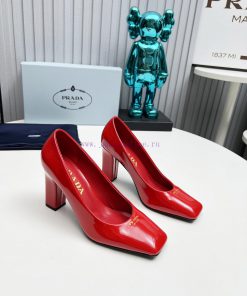 In 2025, SSS launches Prada's latest collection of long and short boots, sandals, slim heelsx4gwmukt